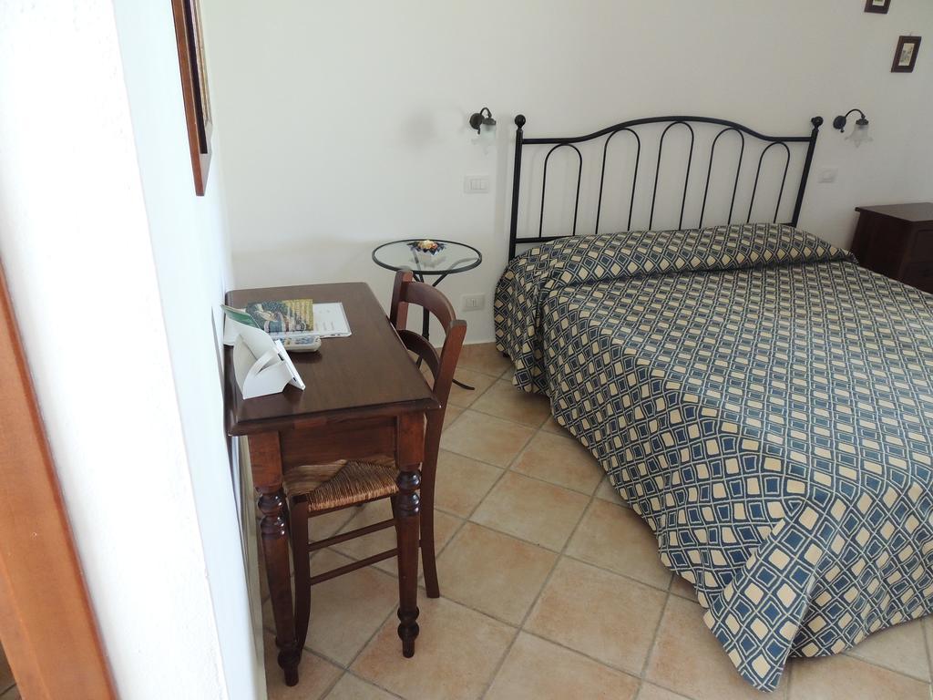 Agriturismo Valle Martina Saturnia Chambre photo